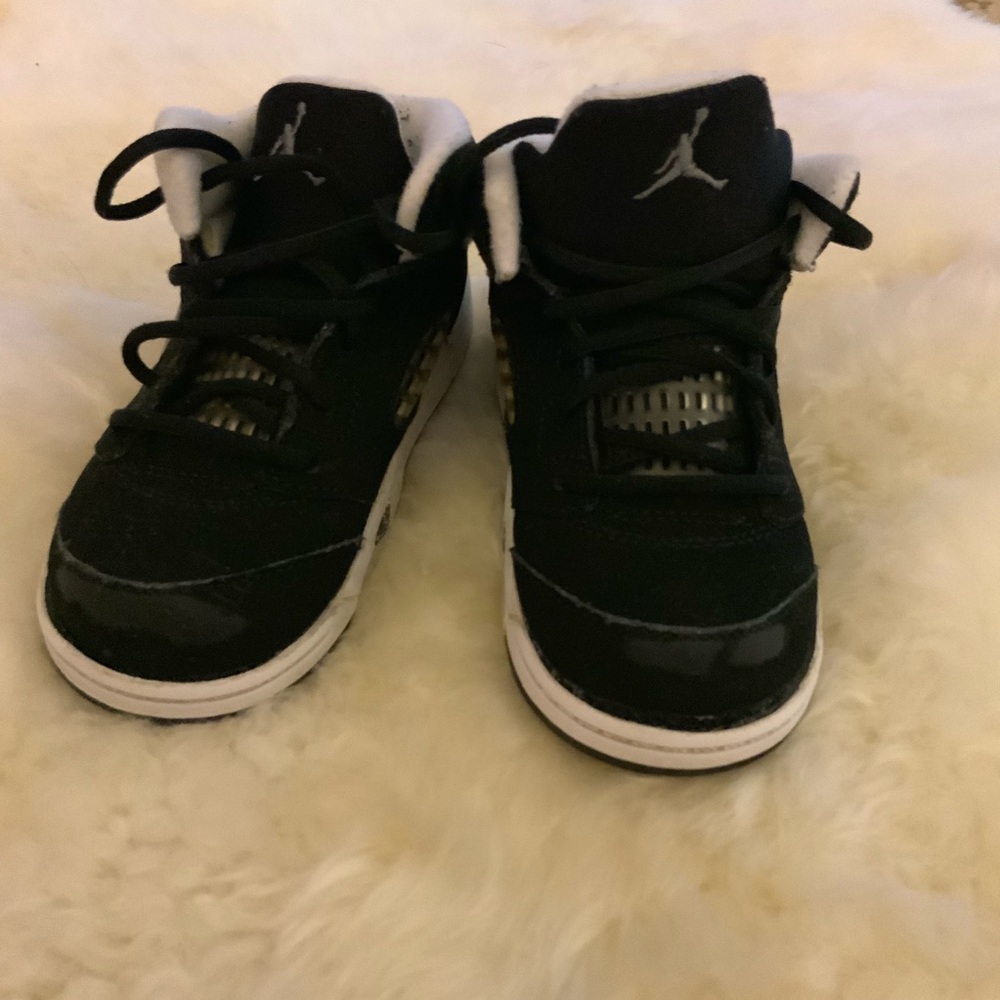 Air Jordan Retro 5 “Oreo”